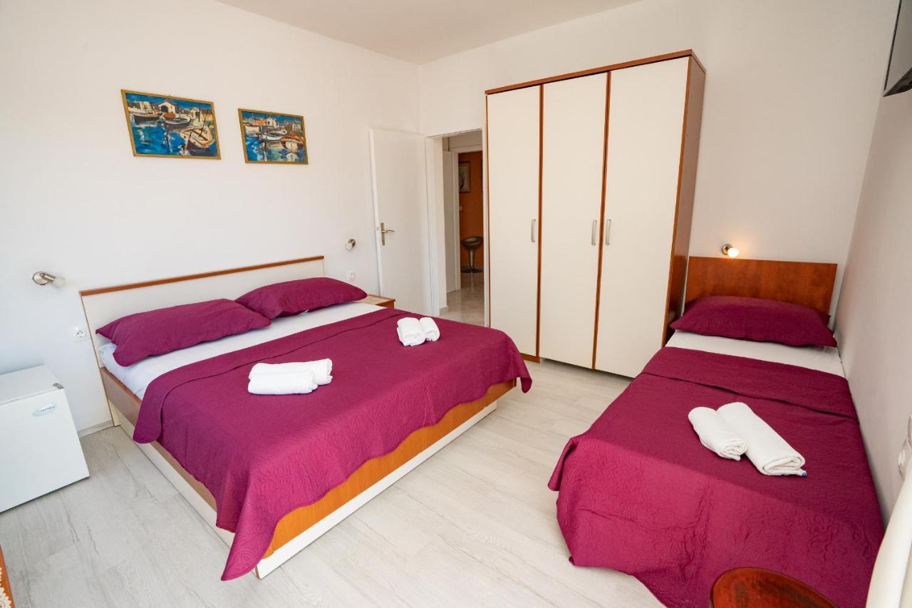 Rooms Magnolia With Pool Novalja Eksteriør bilde