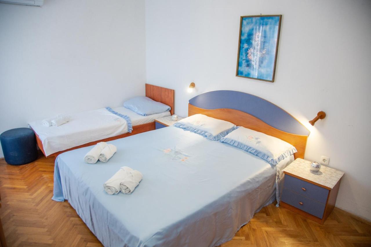 Rooms Magnolia With Pool Novalja Eksteriør bilde